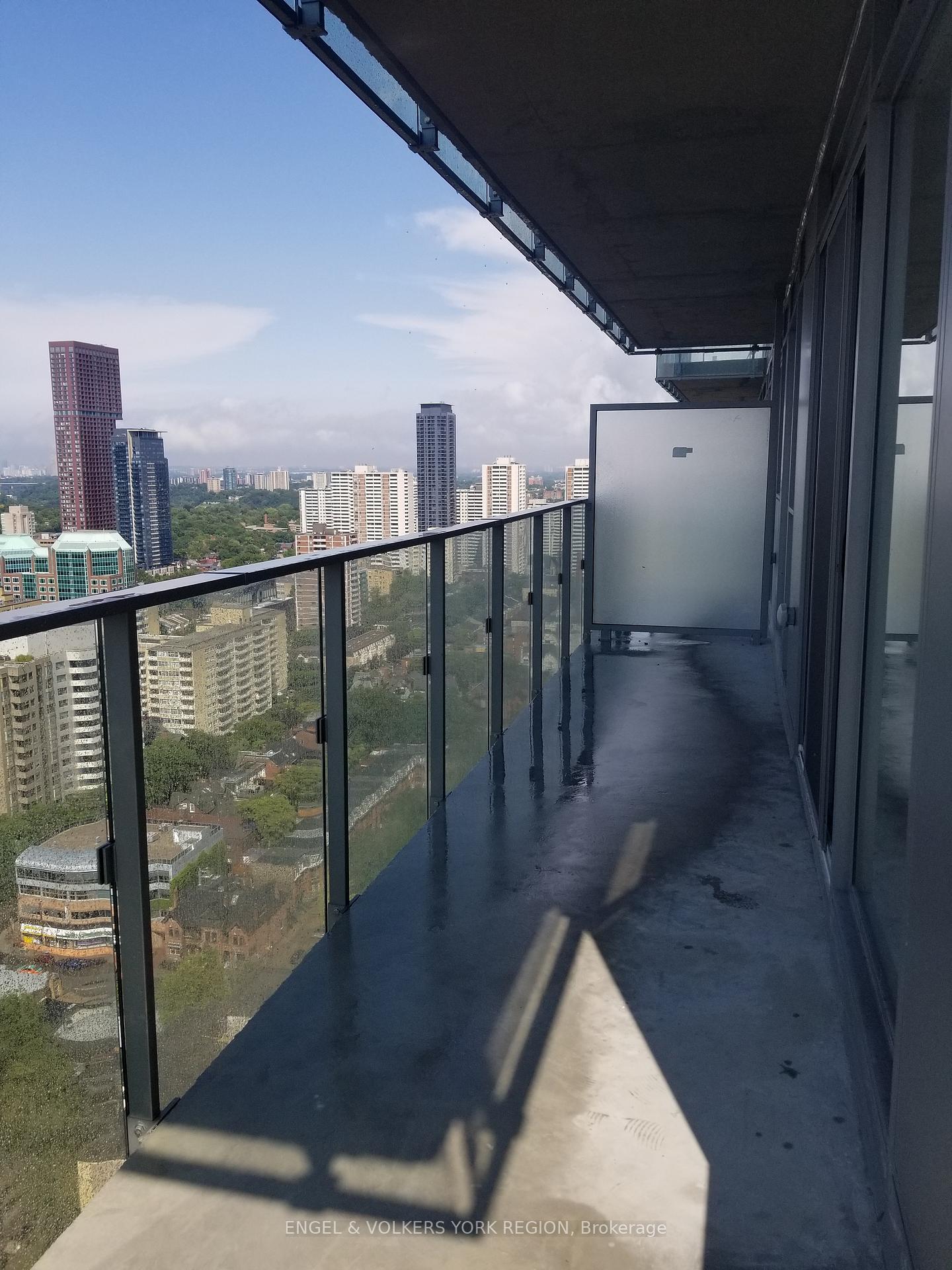 Photo 8 of Unit 3702, 50 Wellesley Street E, Toronto, Church-Yonge Corridor — HOMEH