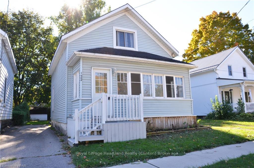 Photo 2 of 122 Huron Street, Central Huron, Clinton — HOMEH