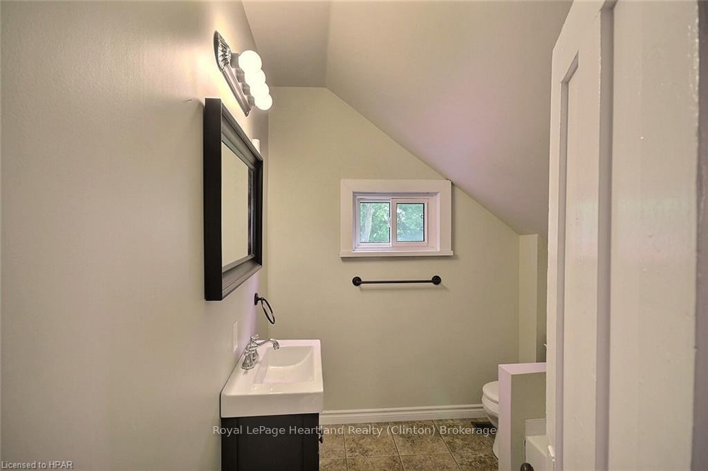 Photo 19 of 122 Huron Street, Central Huron, Clinton — HOMEH