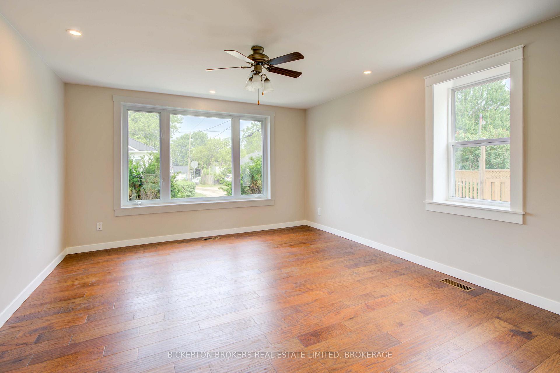 Photo 15 of 250 William Street N, Gananoque — HOMEH