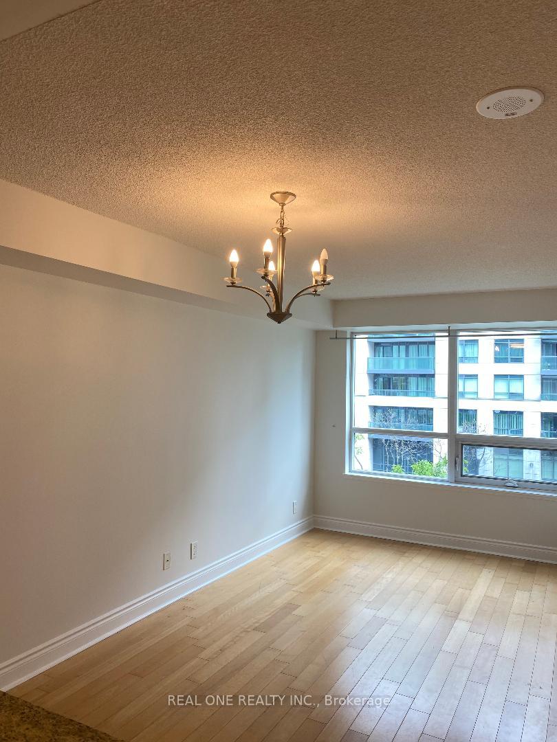 Photo 7 of Unit 319, 32 Clegg Road, Markham, Unionville — HOMEH