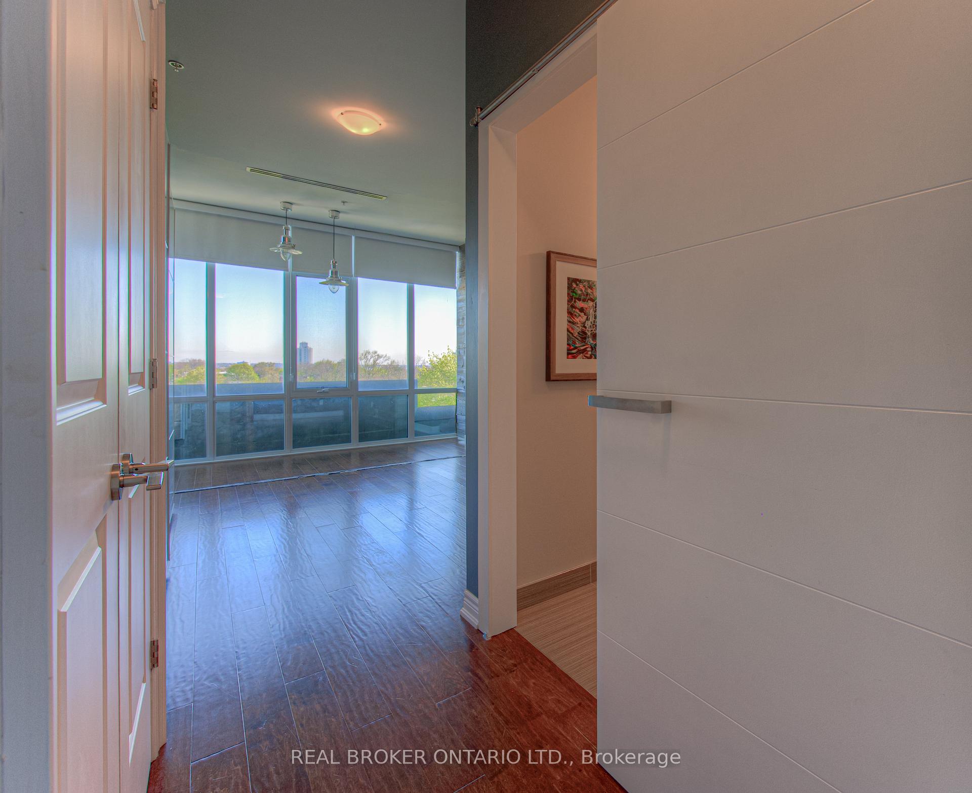 Photo 8 of Unit 401, 50 Murray Street W, Hamilton, Central — HOMEH