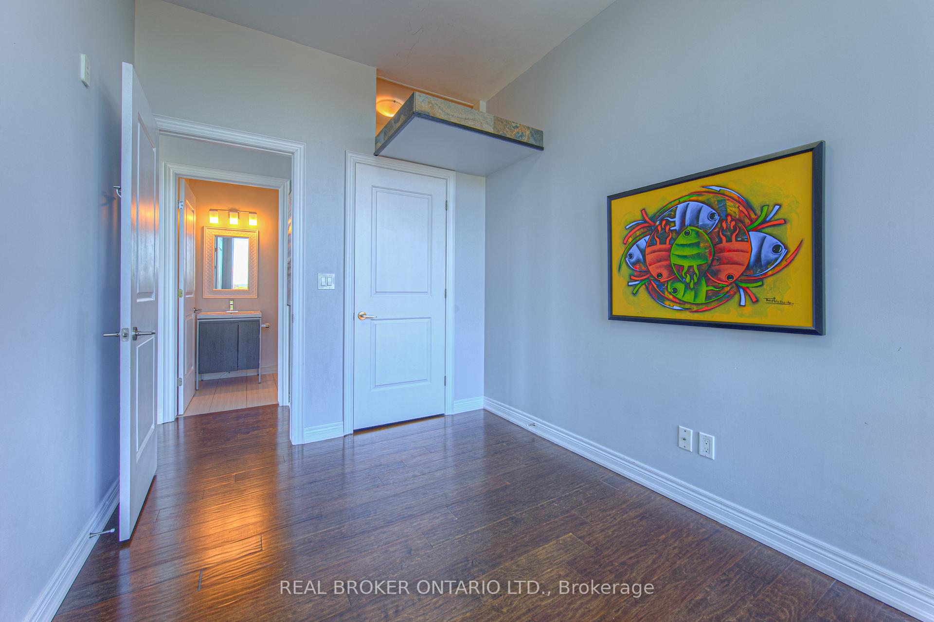 Photo 15 of Unit 401, 50 Murray Street W, Hamilton, Central — HOMEH
