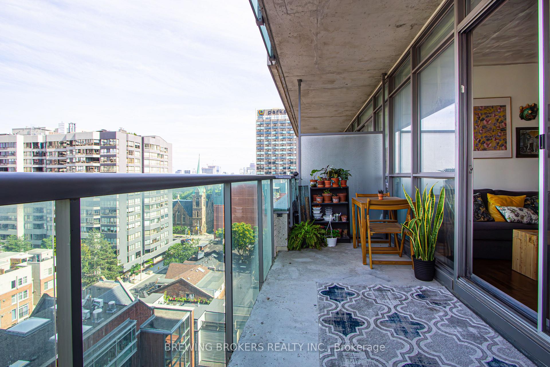 Photo 23 of Unit 1008, 281 Mutual Street, Toronto, Church-Yonge Corridor — HOMEH