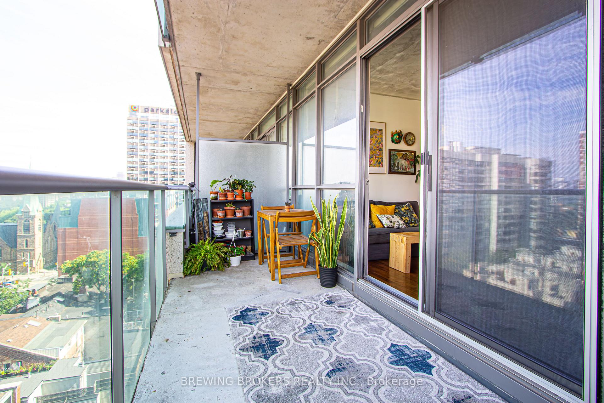 Photo 24 of Unit 1008, 281 Mutual Street, Toronto, Church-Yonge Corridor — HOMEH