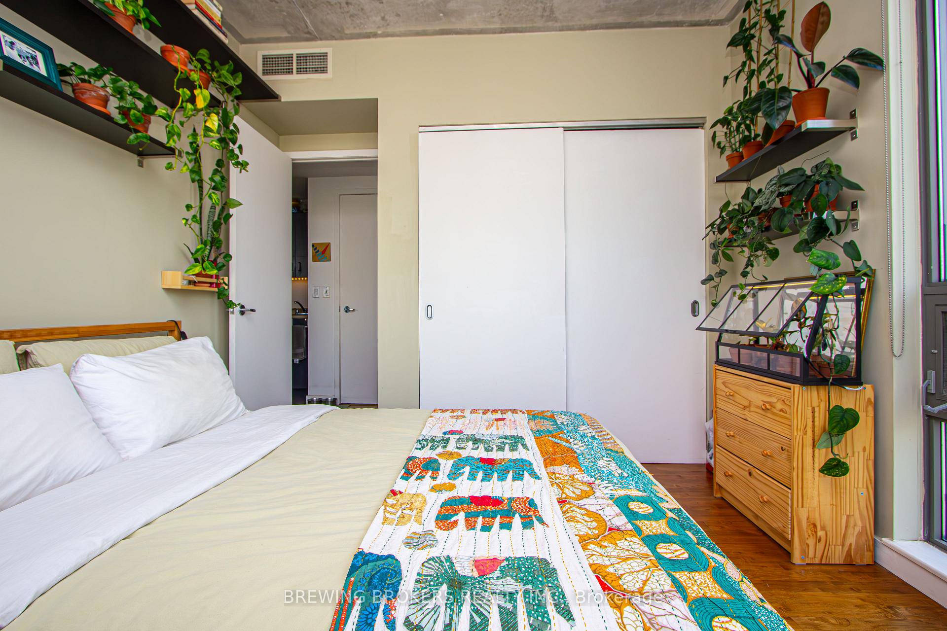 Photo 34 of Unit 1008, 281 Mutual Street, Toronto, Church-Yonge Corridor — HOMEH