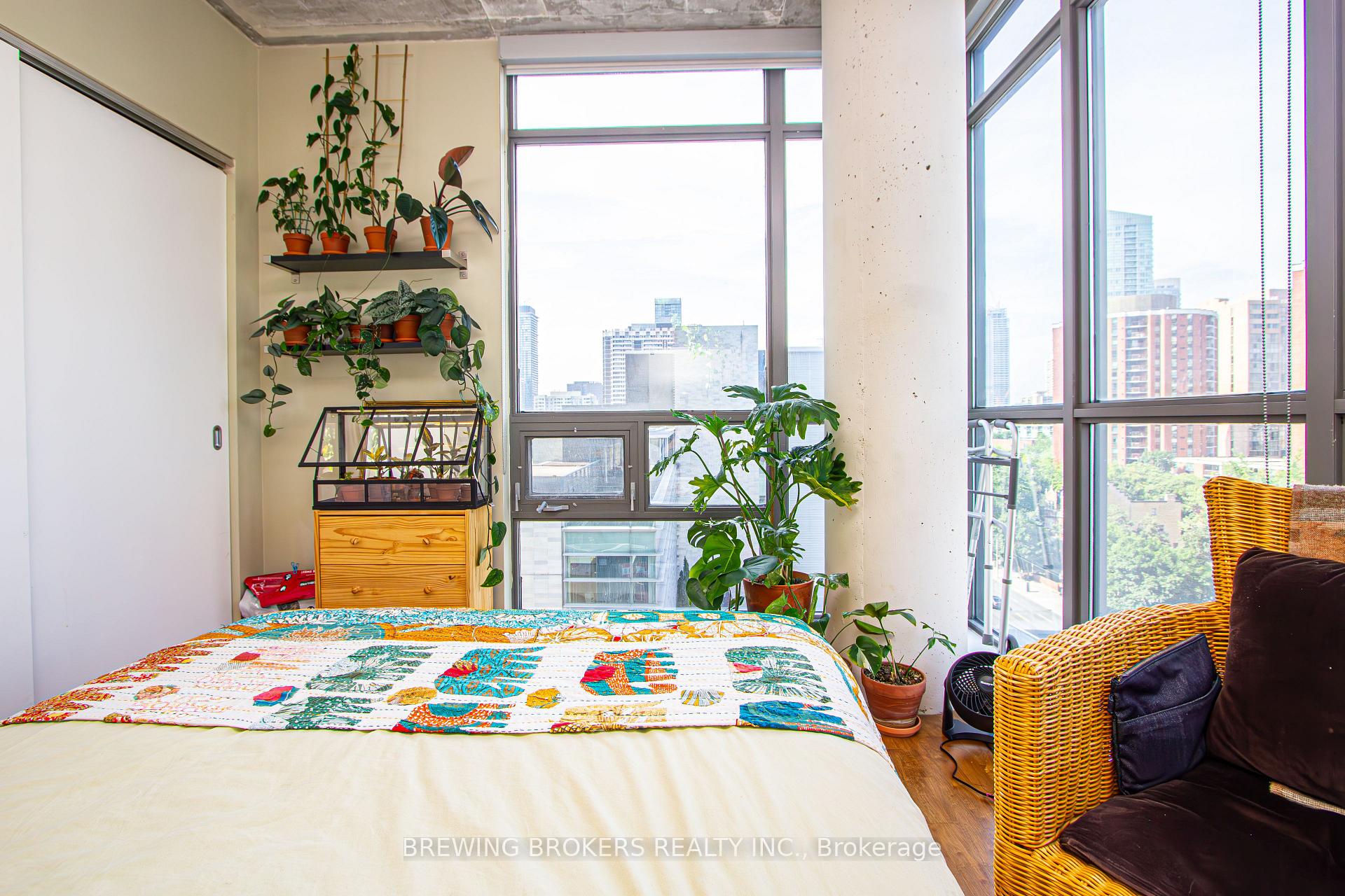 Photo 35 of Unit 1008, 281 Mutual Street, Toronto, Church-Yonge Corridor — HOMEH