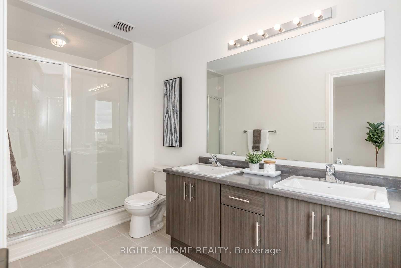 Photo 10 of 59 Crows Nest Lane, Clarington, Bowmanville — HOMEH