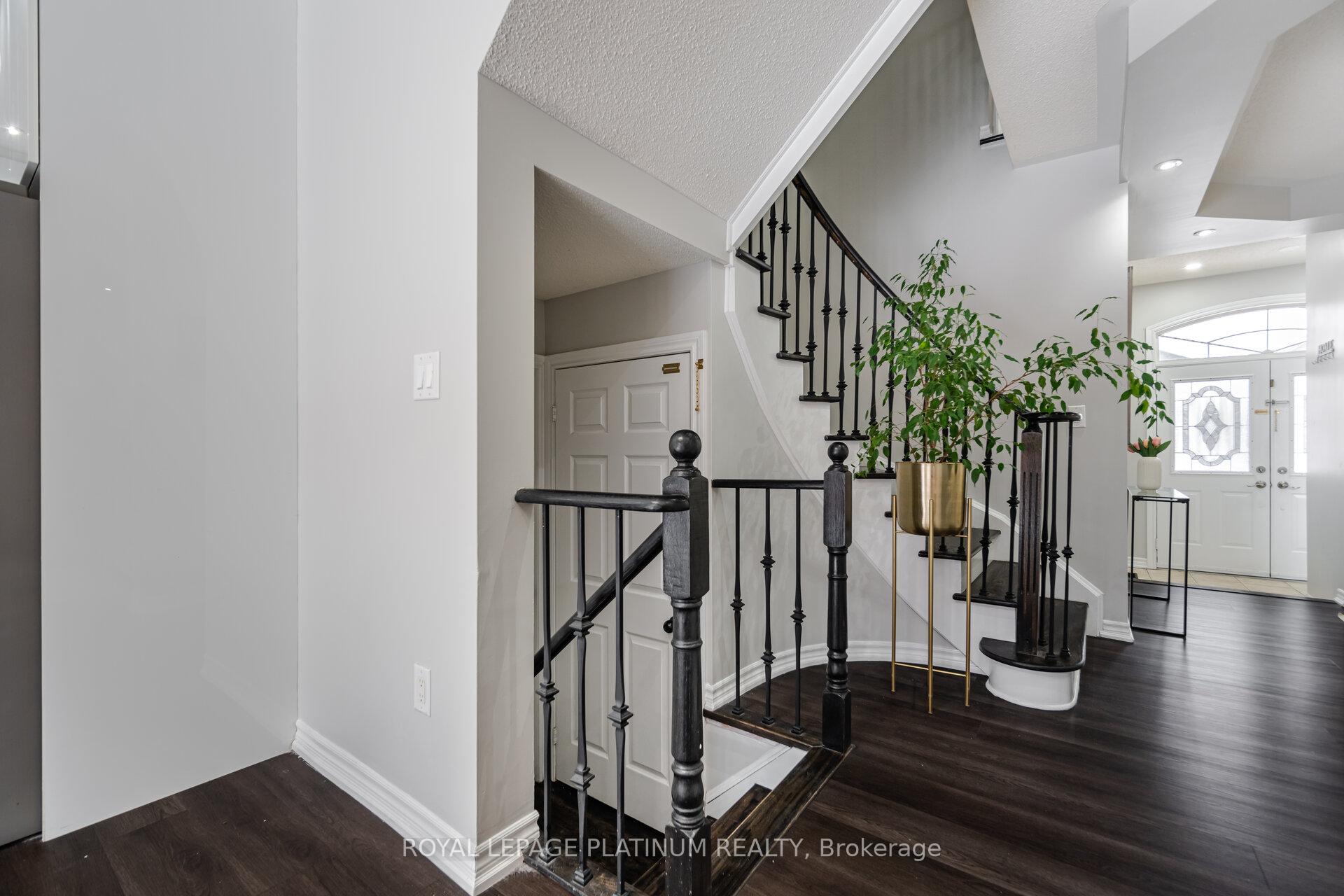 Photo 52 of 19 Dolly Varden Drive, Brampton, Sandringham-Wellington — HOMEH