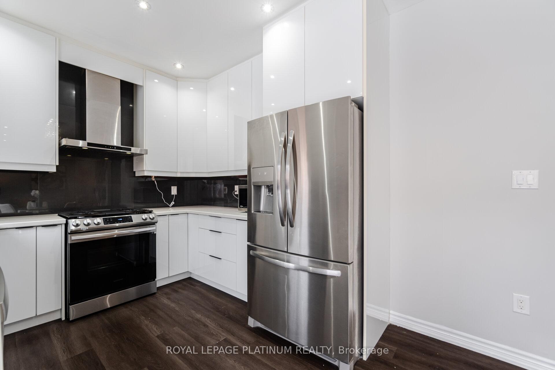 Photo 36 of 19 Dolly Varden Drive, Brampton, Sandringham-Wellington — HOMEH