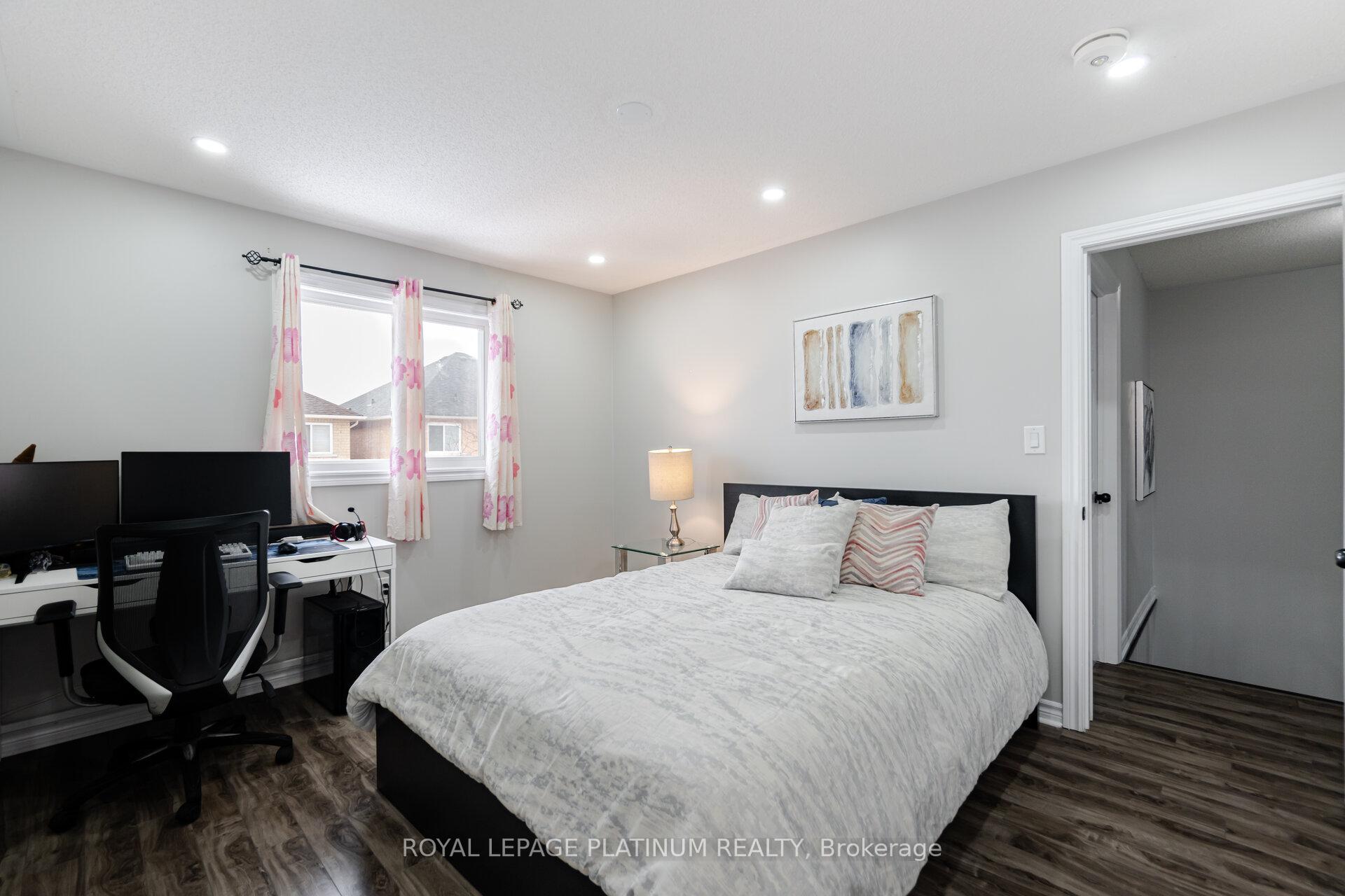 Photo 65 of 19 Dolly Varden Drive, Brampton, Sandringham-Wellington — HOMEH