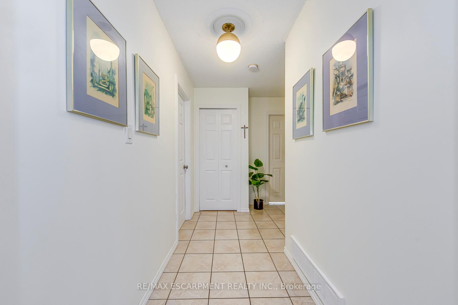 Photo 10 of 19 Normajean Avenue, Hamilton, Eleanor — HOMEH