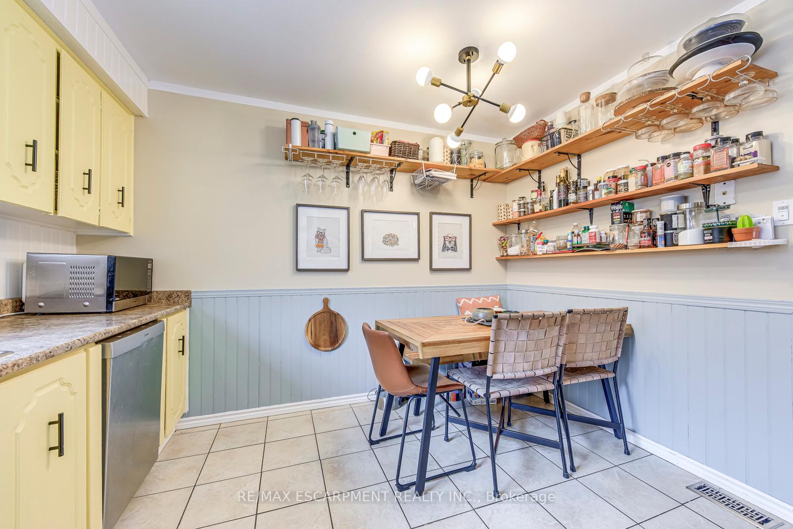 Photo 15 of 19 Normajean Avenue, Hamilton, Eleanor — HOMEH