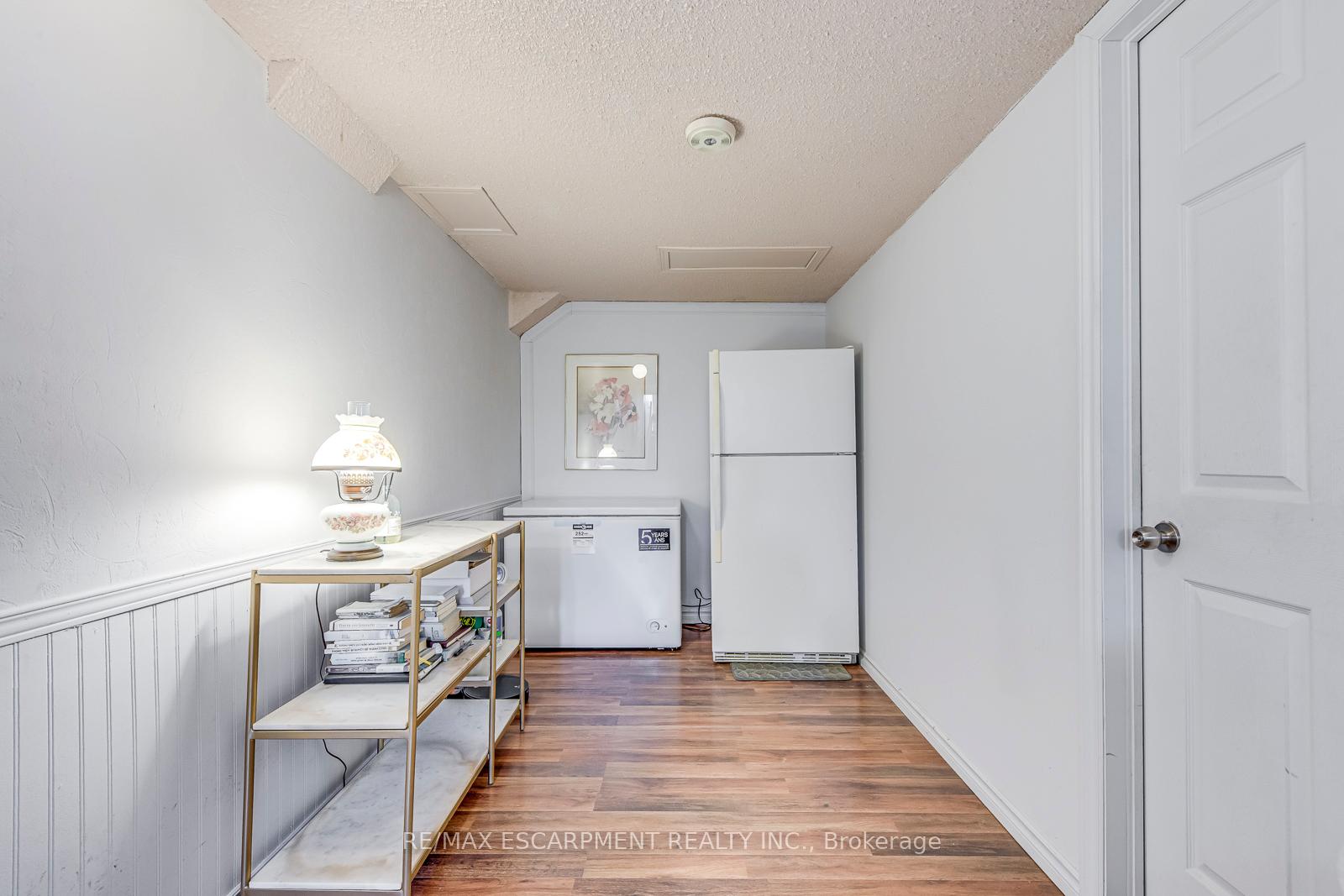 Photo 22 of 19 Normajean Avenue, Hamilton, Eleanor — HOMEH