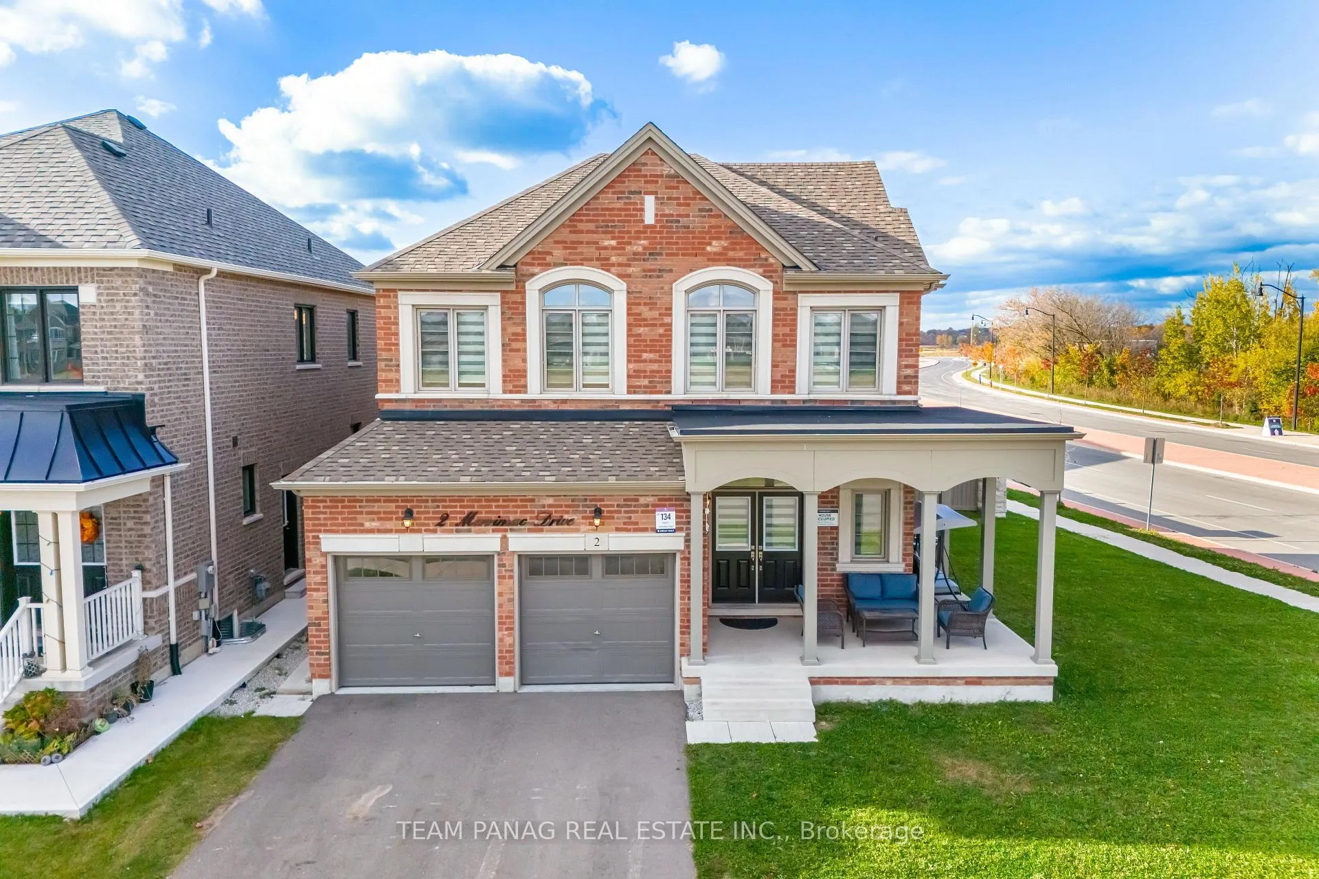 Photo 3 of 2 Merrimac Drive, Brampton, Bram West — HOMEH