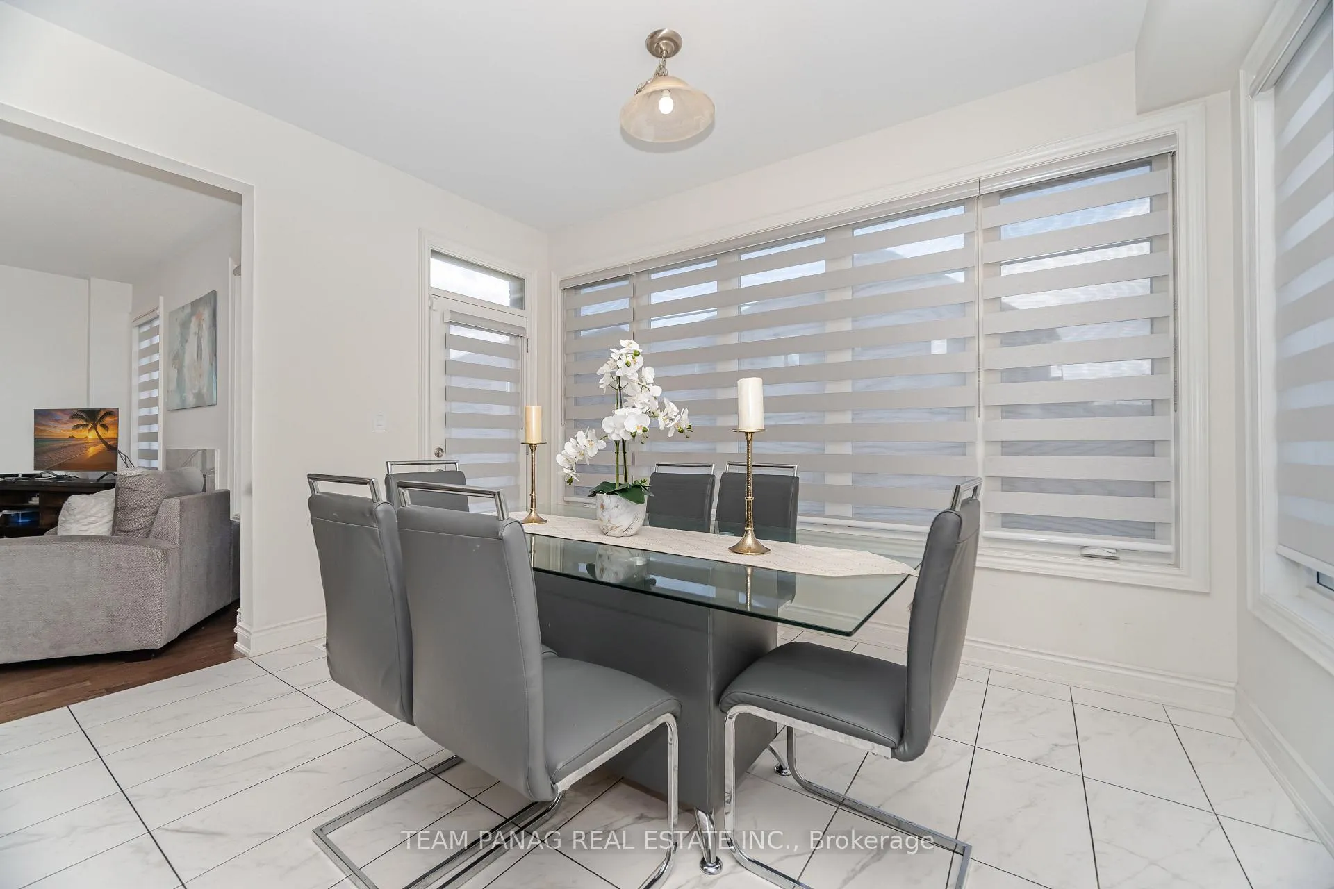 Photo 11 of 2 Merrimac Drive, Brampton, Bram West — HOMEH