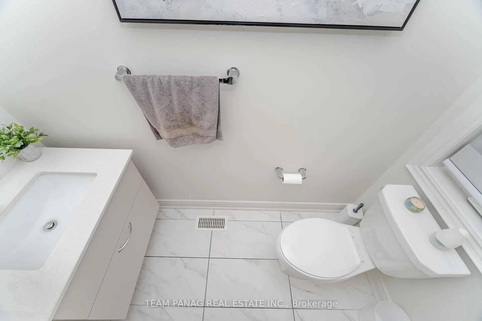 Photo 16 of 2 Merrimac Drive, Brampton, Bram West — HOMEH
