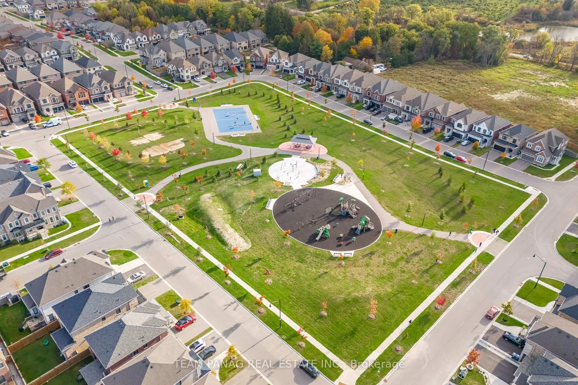 Photo 41 of 2 Merrimac Drive, Brampton, Bram West — HOMEH