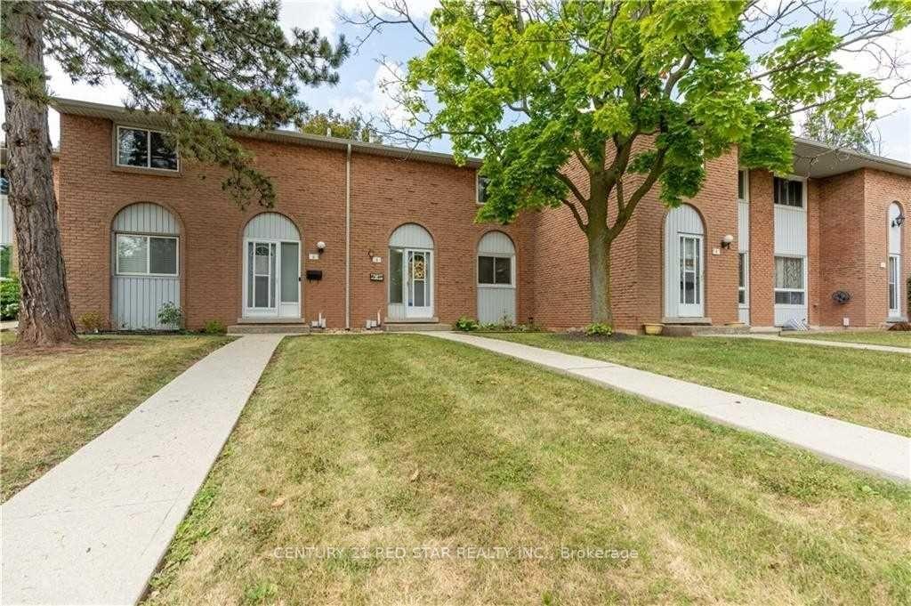 Photo 1 of Unit 3, 151 Gateshead Crescent, Hamilton, Stoney Creek — HOMEH