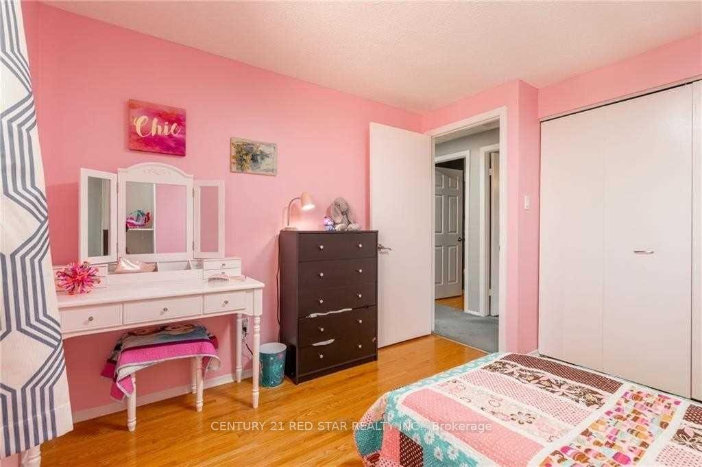 Photo 18 of Unit 3, 151 Gateshead Crescent, Hamilton, Stoney Creek — HOMEH