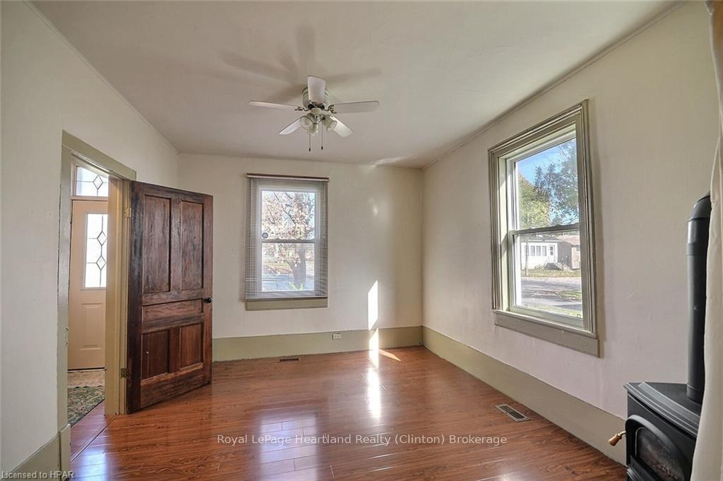 Photo 5 of 122 Mary Street, Central Huron, Clinton — HOMEH