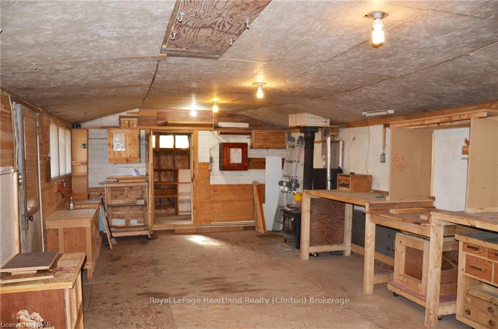 Photo 23 of 122 Mary Street, Central Huron, Clinton — HOMEH