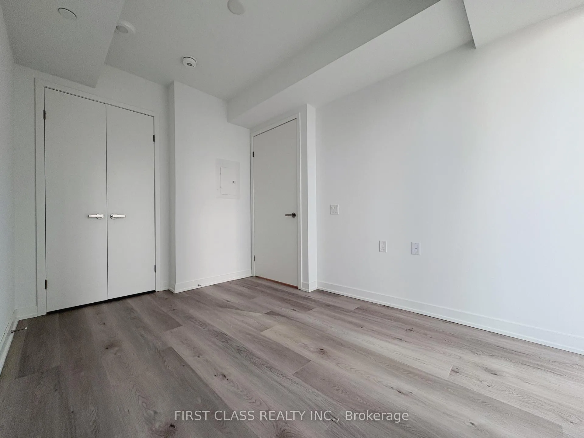 Photo 12 of Unit 816, 88 Queen Street E, Toronto, Church-Yonge Corridor — HOMEH