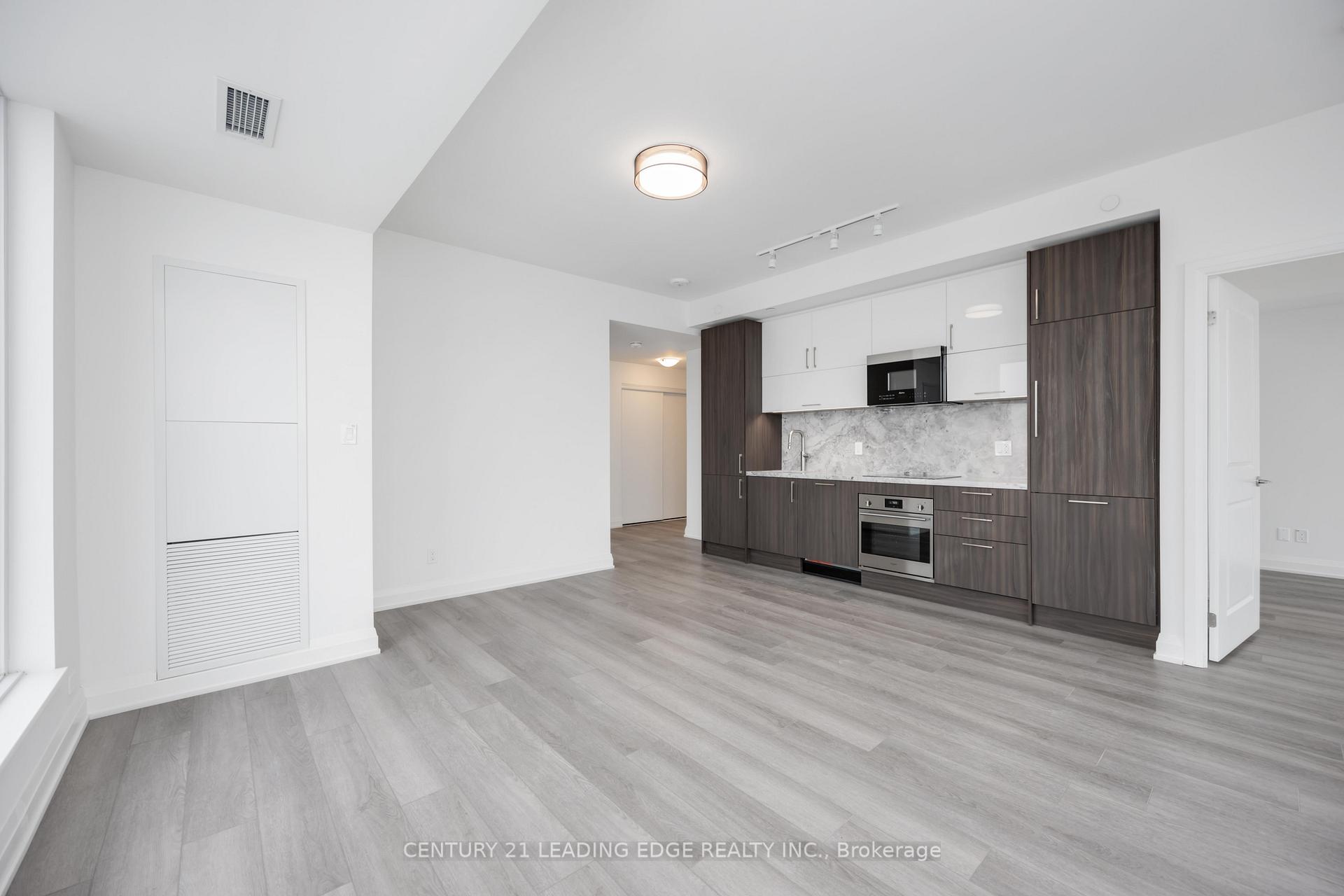 Photo 4 of Unit 708D, 38 Andre De Grasse Street, Markham, Unionville — HOMEH