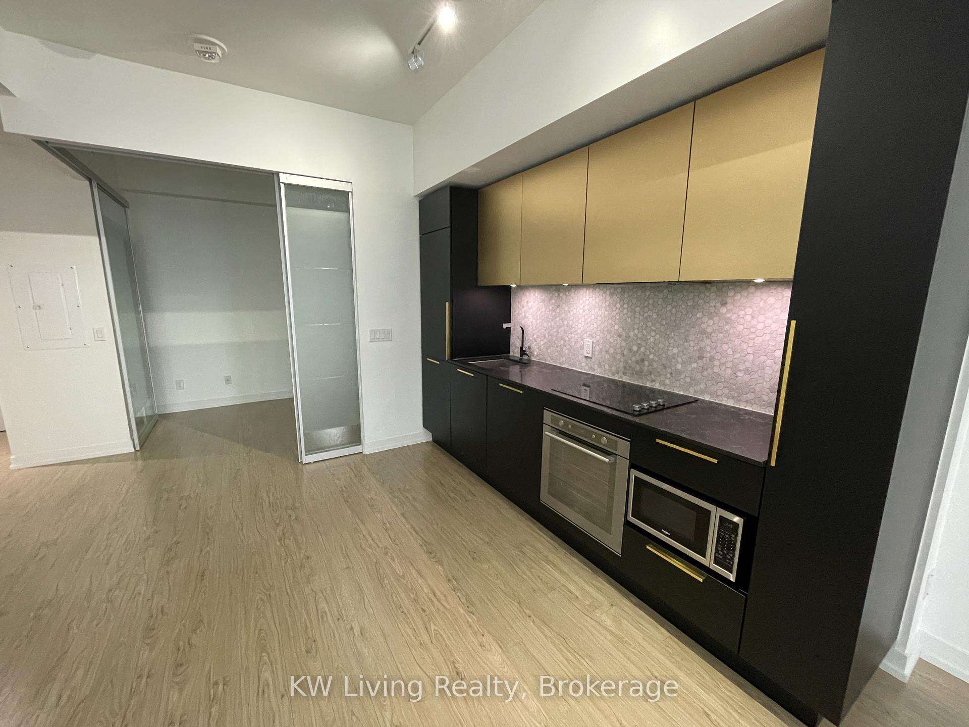 Photo 3 of Unit 2202, 85 Wood Street, Toronto, Church-Yonge Corridor — HOMEH