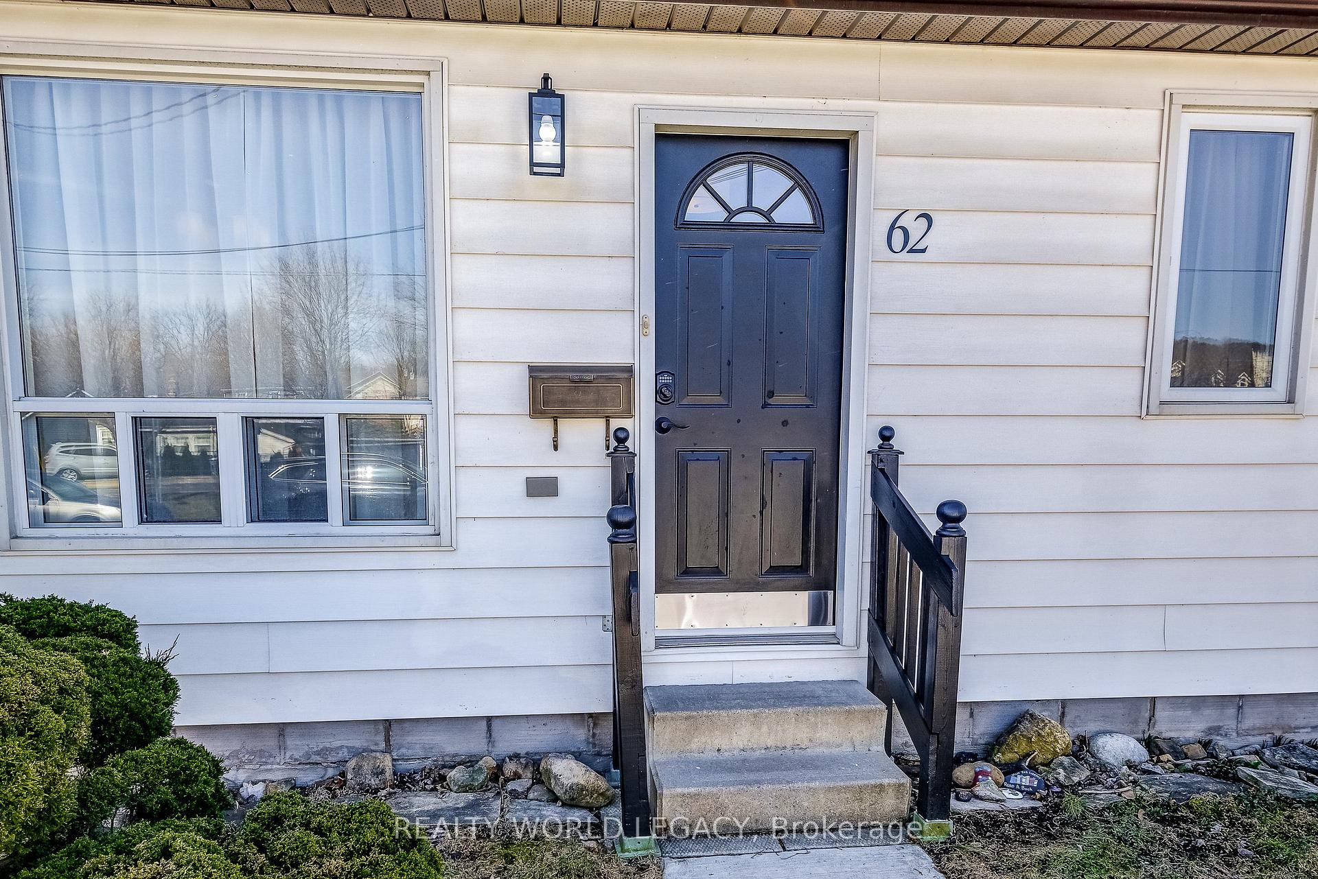 Photo 8 of 62 Baldwin Street, Hamilton, Dundas — HOMEH