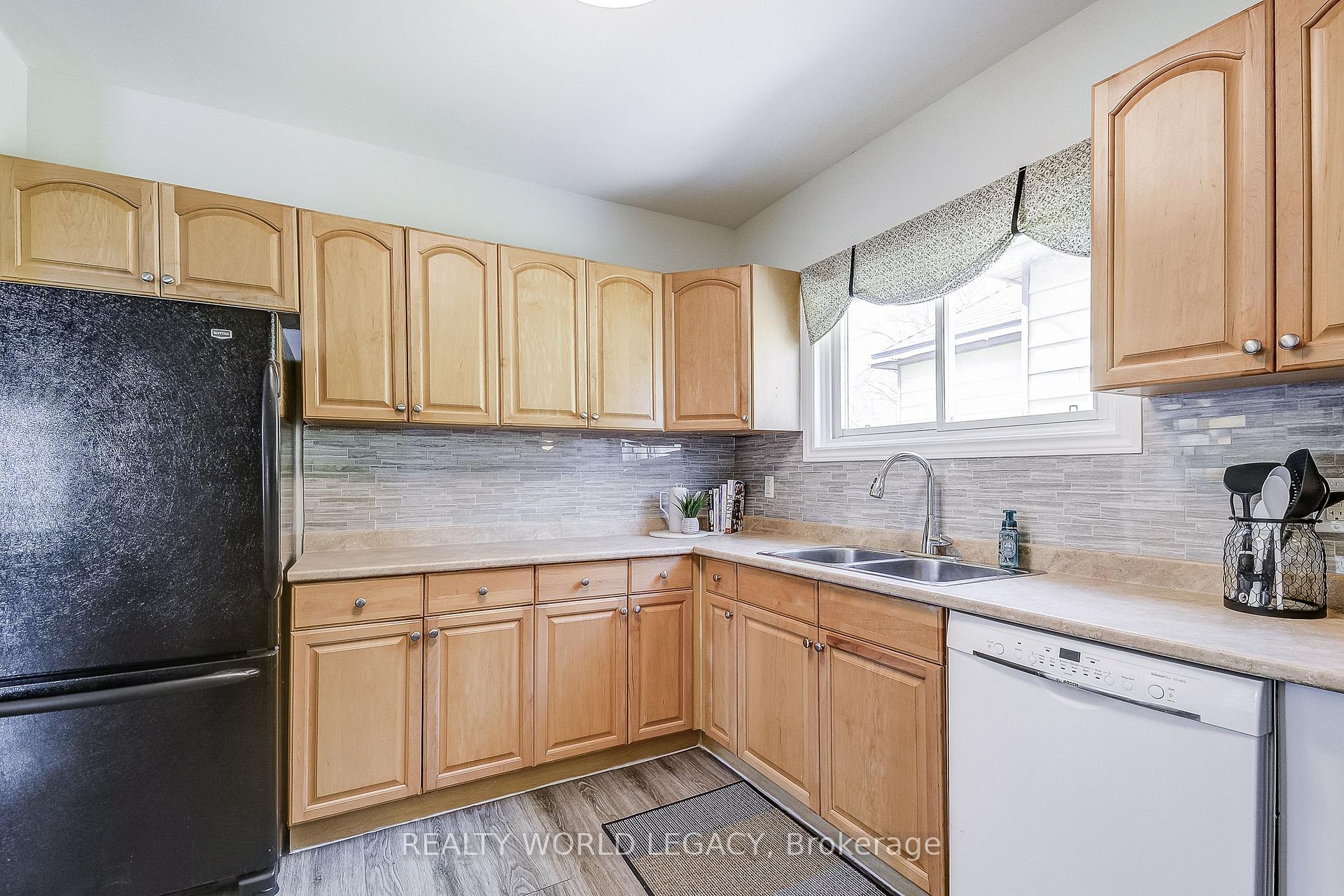 Photo 20 of 62 Baldwin Street, Hamilton, Dundas — HOMEH