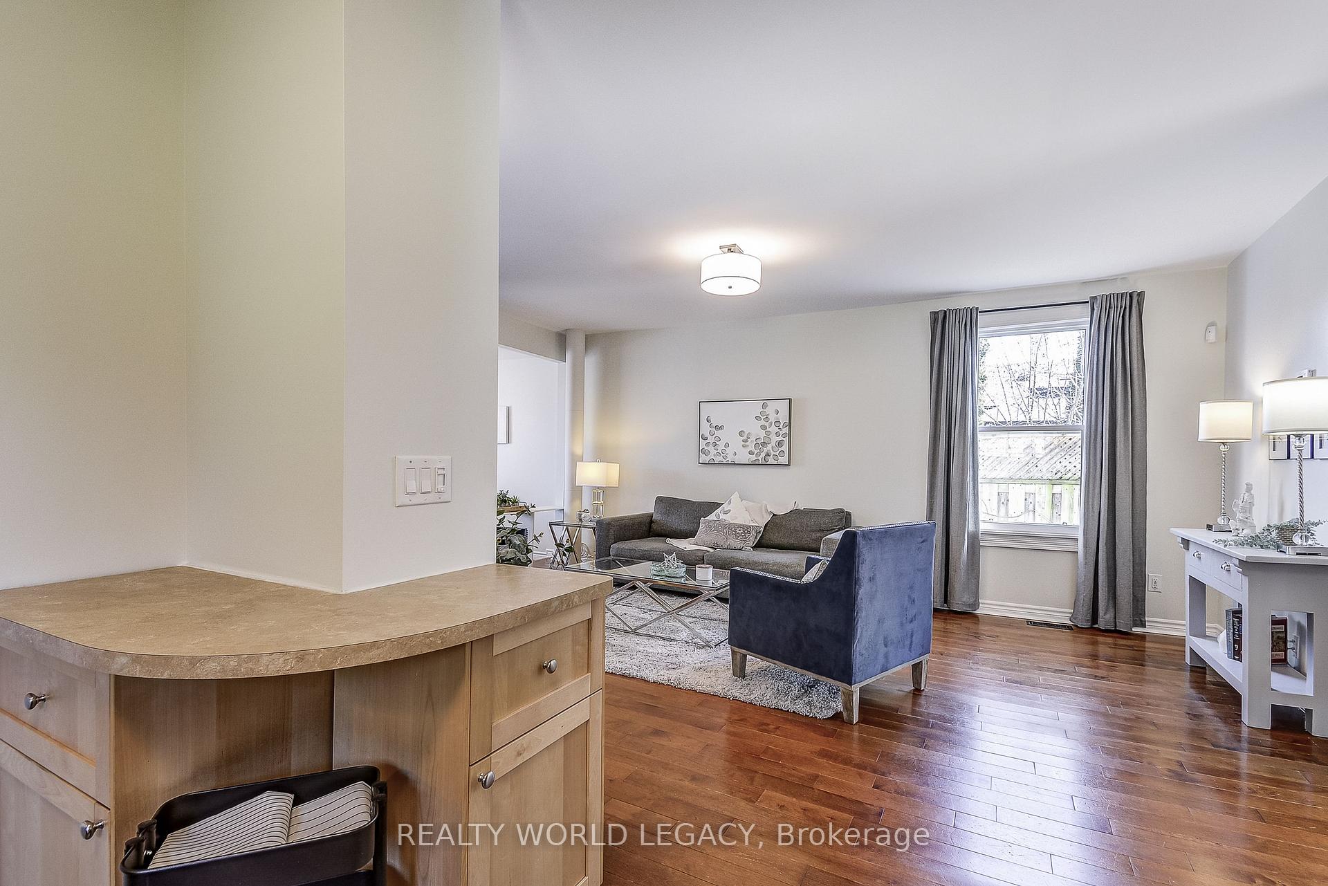Photo 22 of 62 Baldwin Street, Hamilton, Dundas — HOMEH