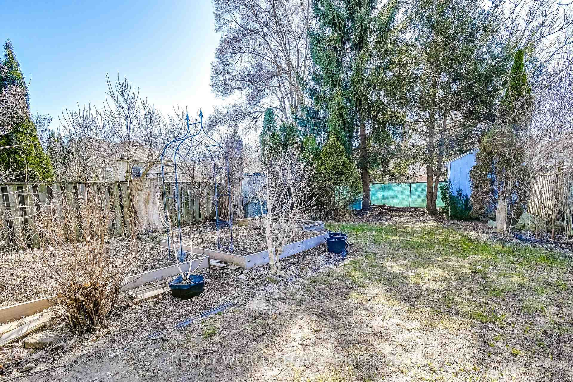 Photo 40 of 62 Baldwin Street, Hamilton, Dundas — HOMEH