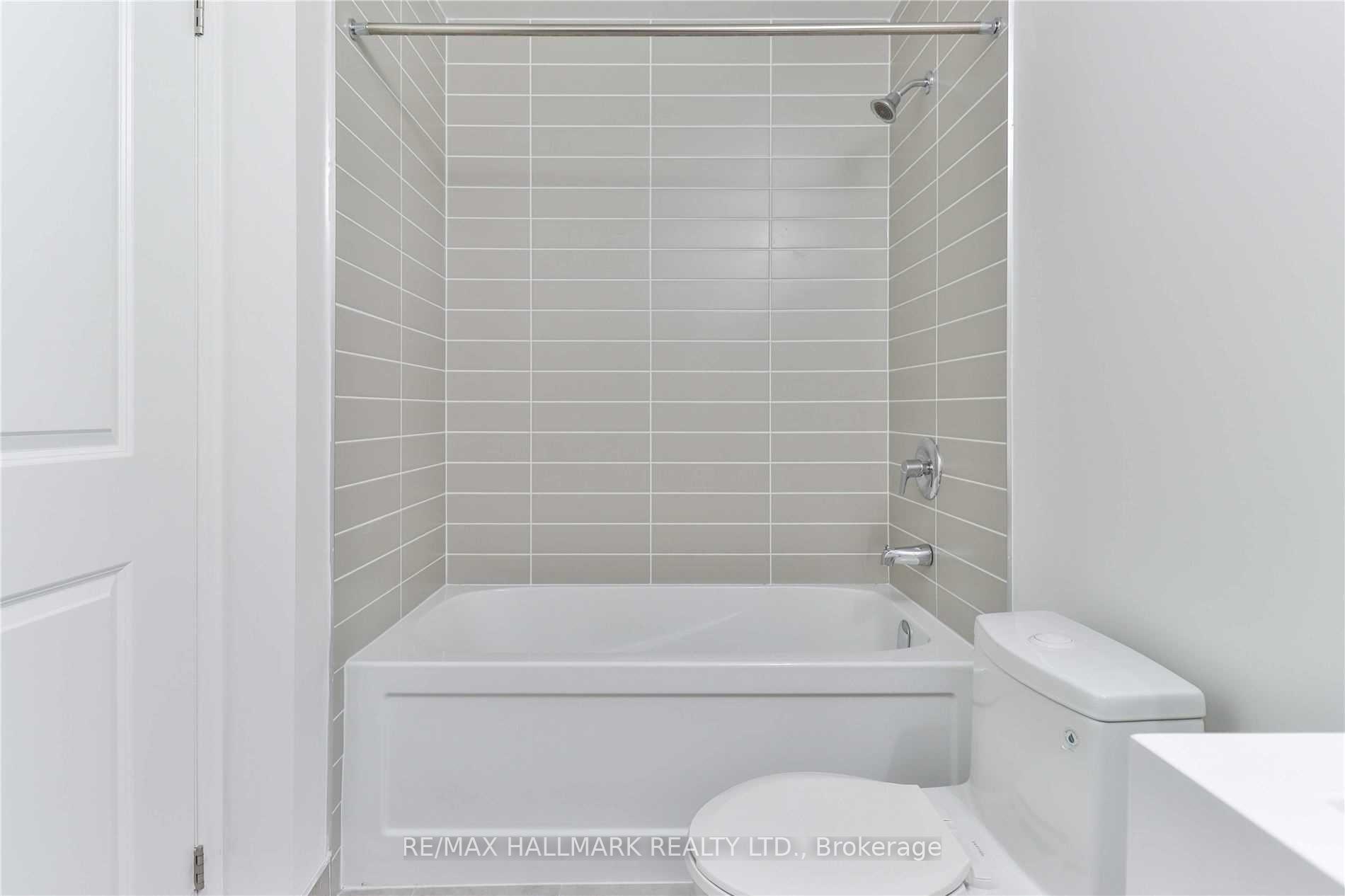 Photo 5 of Unit 803A, 10 Rouge Valley Drive W, Markham, Unionville — HOMEH