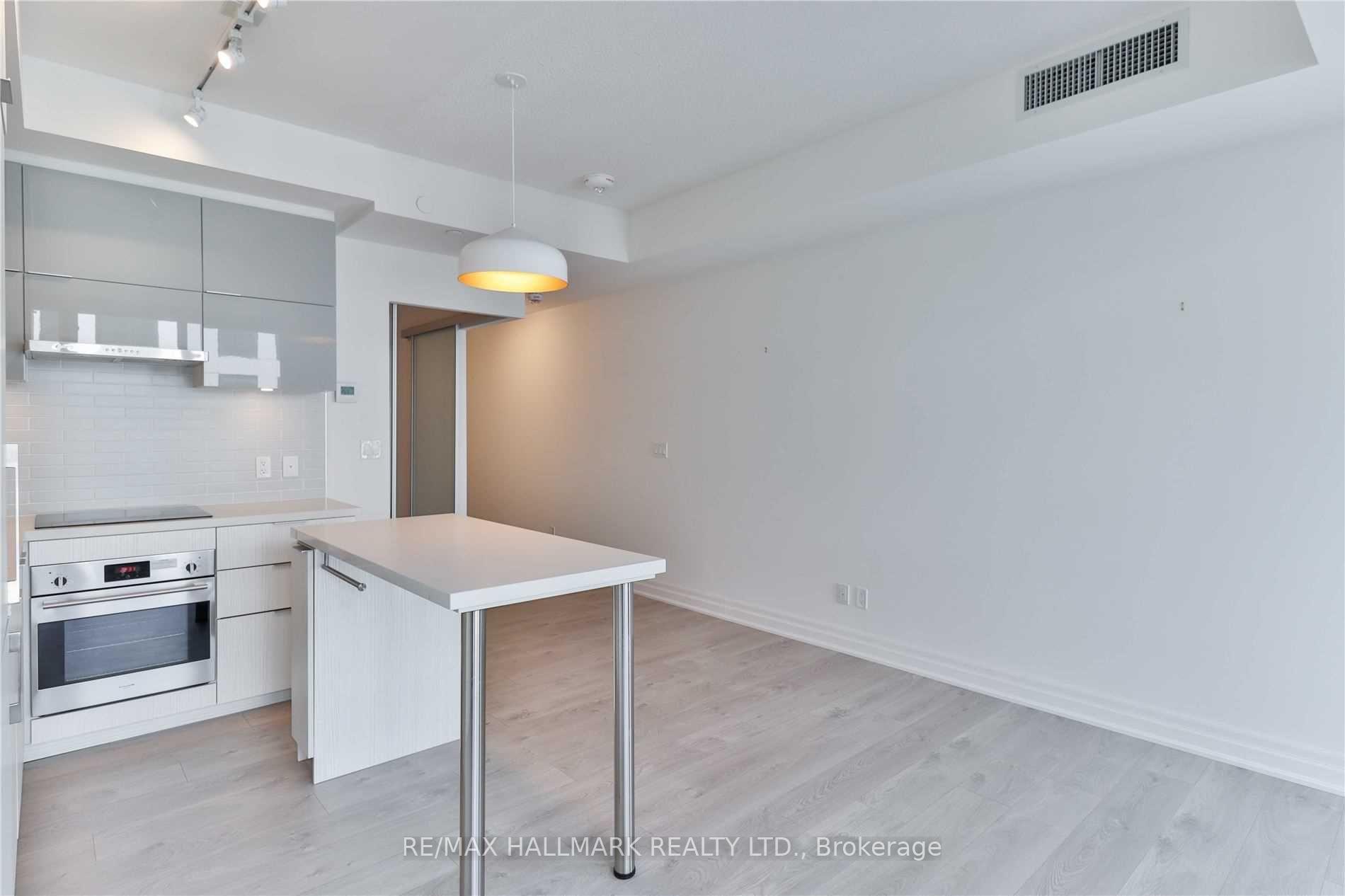 Photo 11 of Unit 803A, 10 Rouge Valley Drive W, Markham, Unionville — HOMEH