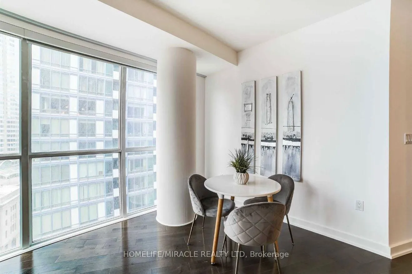 Photo 7 of Unit 1604, 1 The Esplanade, Toronto, Waterfront Communities — HOMEH