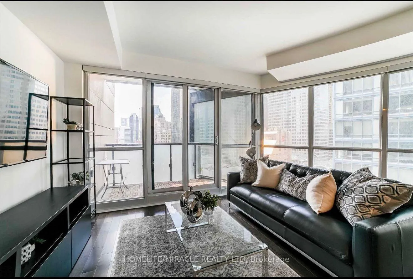 Photo 19 of Unit 1604, 1 The Esplanade, Toronto, Waterfront Communities — HOMEH