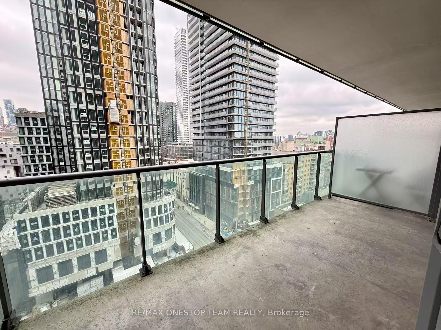 Photo 13 of Unit 1304, 33 Lombard Street, Toronto, Church-Yonge Corridor — HOMEH