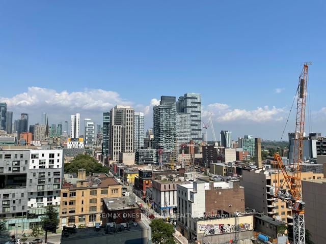Photo 18 of Unit 1304, 33 Lombard Street, Toronto, Church-Yonge Corridor — HOMEH