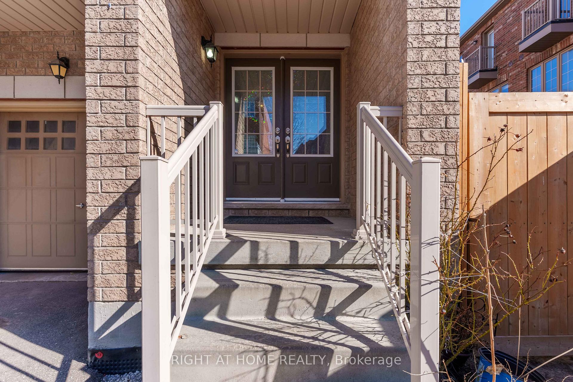 Photo 1 of 3 Rabbit Run Way, Brampton, Heart Lake East — HOMEH