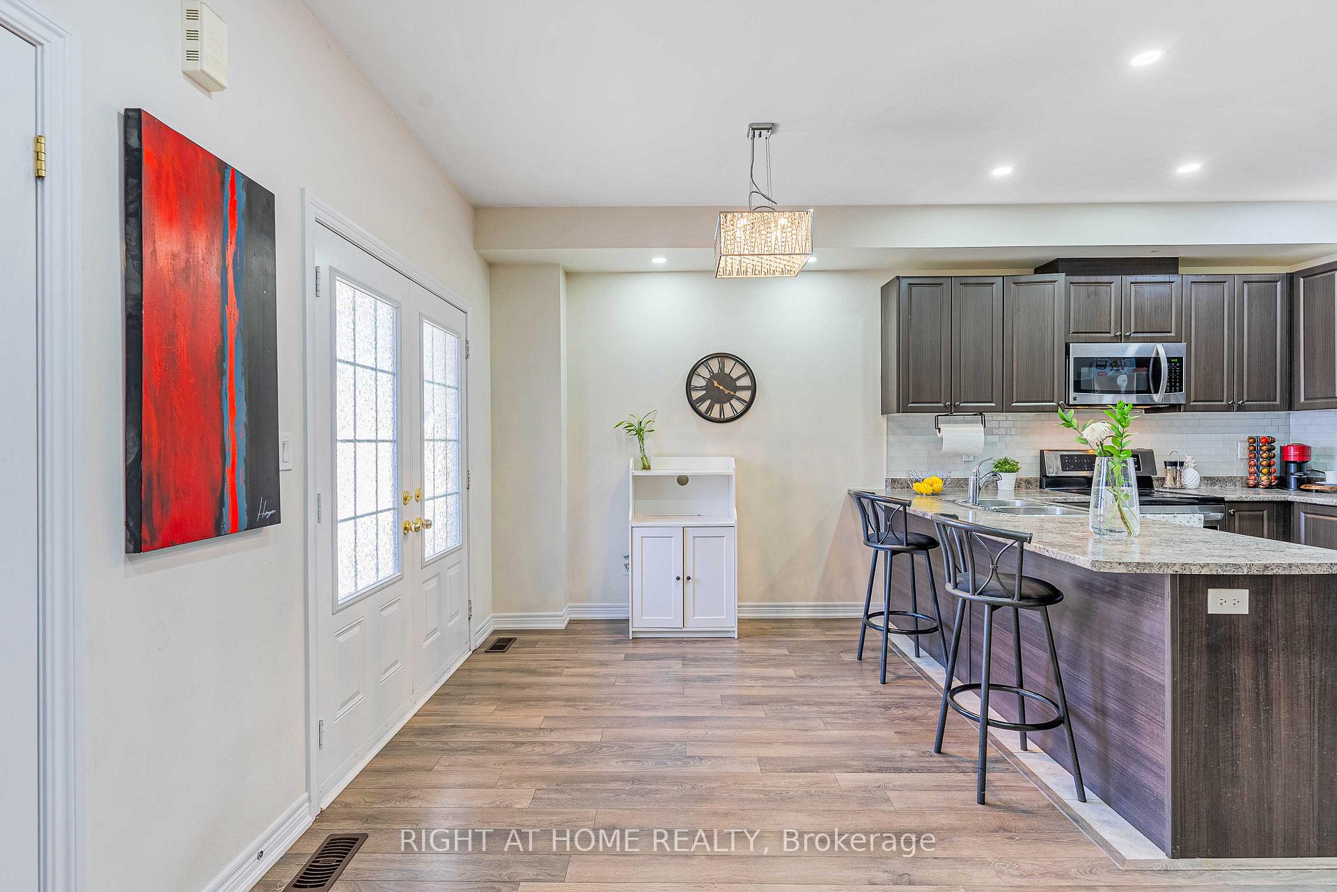 Photo 28 of 3 Rabbit Run Way, Brampton, Heart Lake East — HOMEH