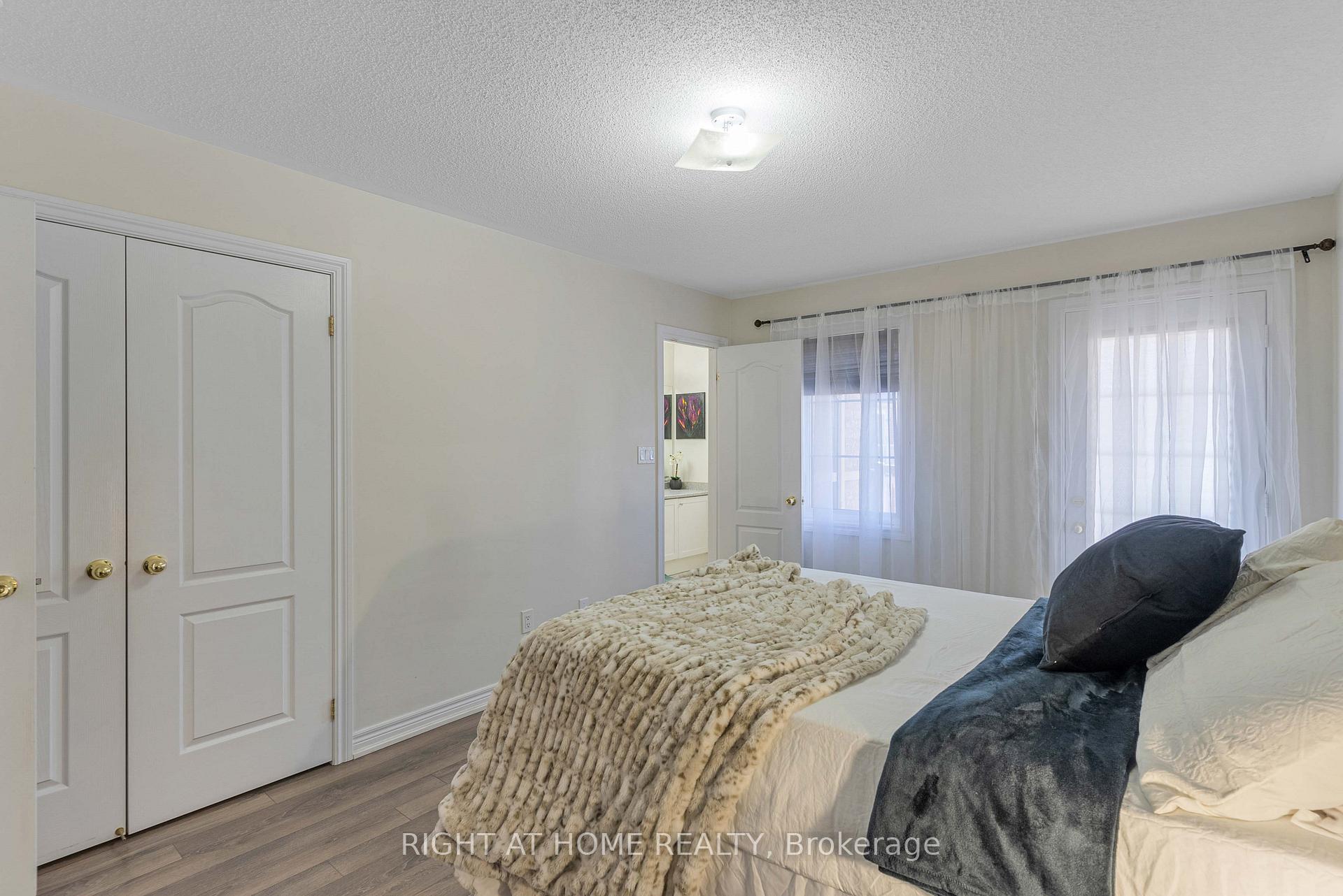 Photo 29 of 3 Rabbit Run Way, Brampton, Heart Lake East — HOMEH