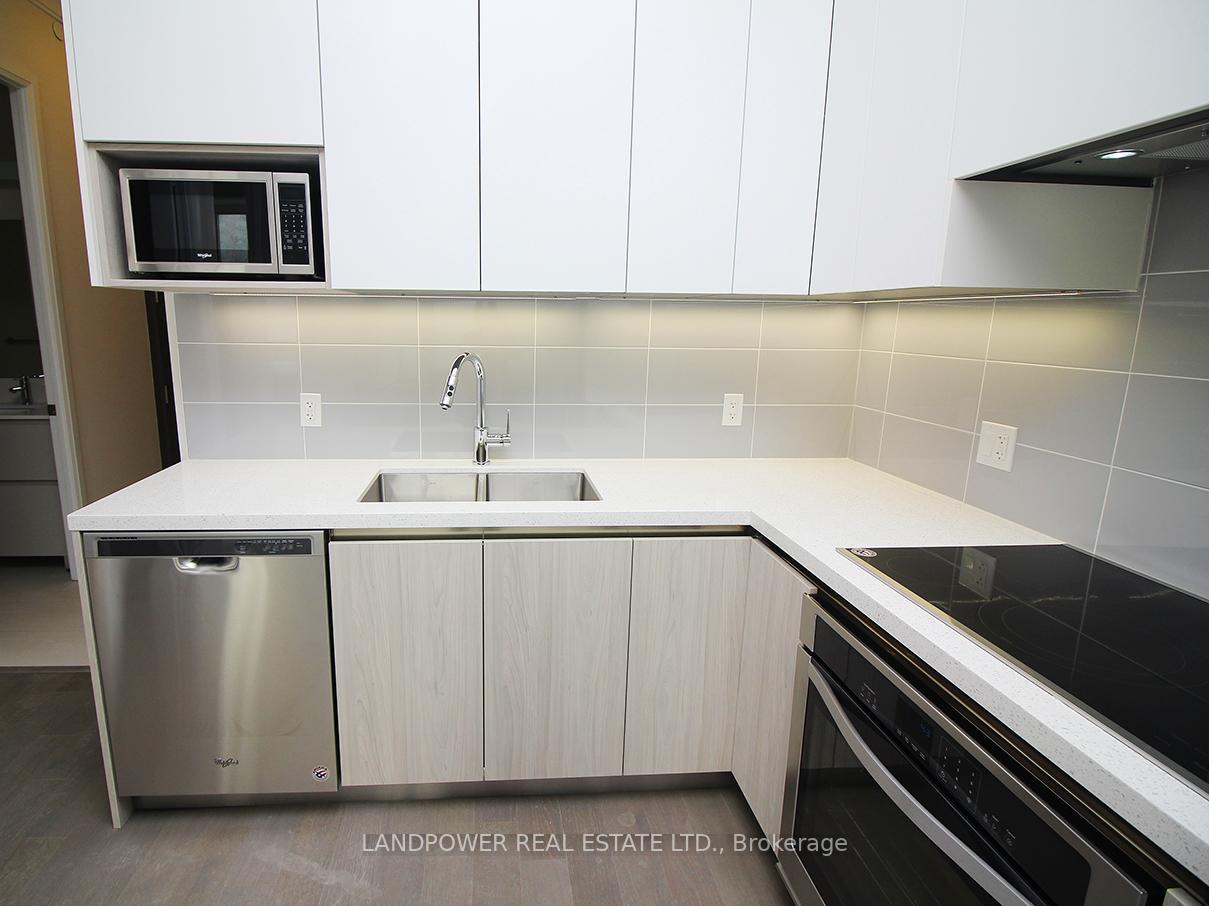Photo 21 of Unit 228, 25 Water Walk Drive, Markham, Unionville — HOMEH