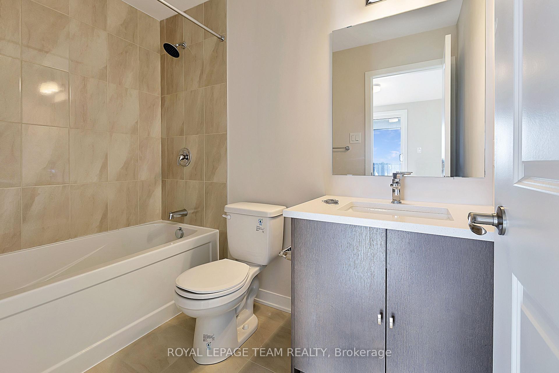 Photo 17 of 100 Parnian Pvt, Ottawa, Barrhaven - Half Moon Bay — HOMEH