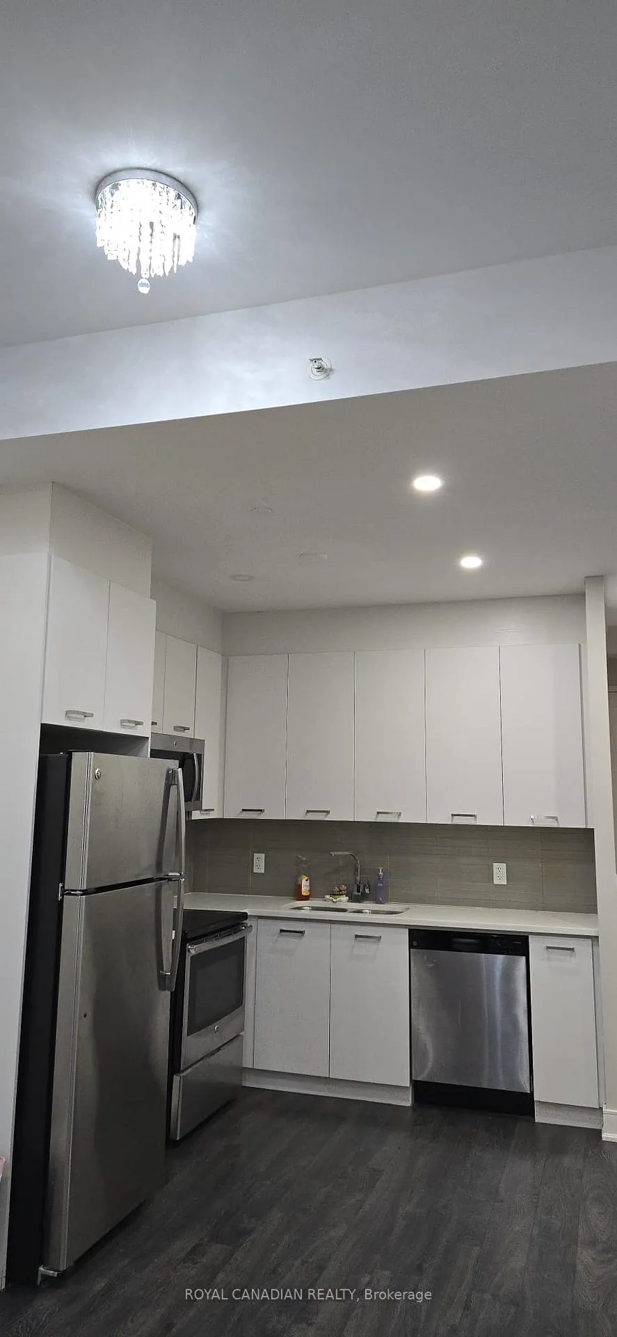 Photo 11 of Unit 913, 150 Main Street W, Hamilton, Central — HOMEH