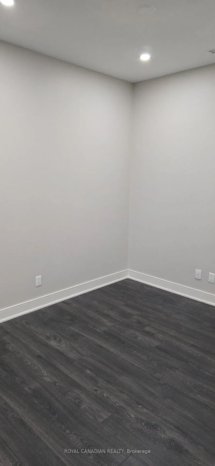 Photo 14 of Unit 913, 150 Main Street W, Hamilton, Central — HOMEH