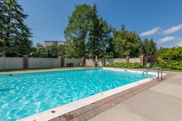 Photo 10 of Unit 201, 1025 Grenon Avenue, Ottawa, Fairfield Heights — HOMEH