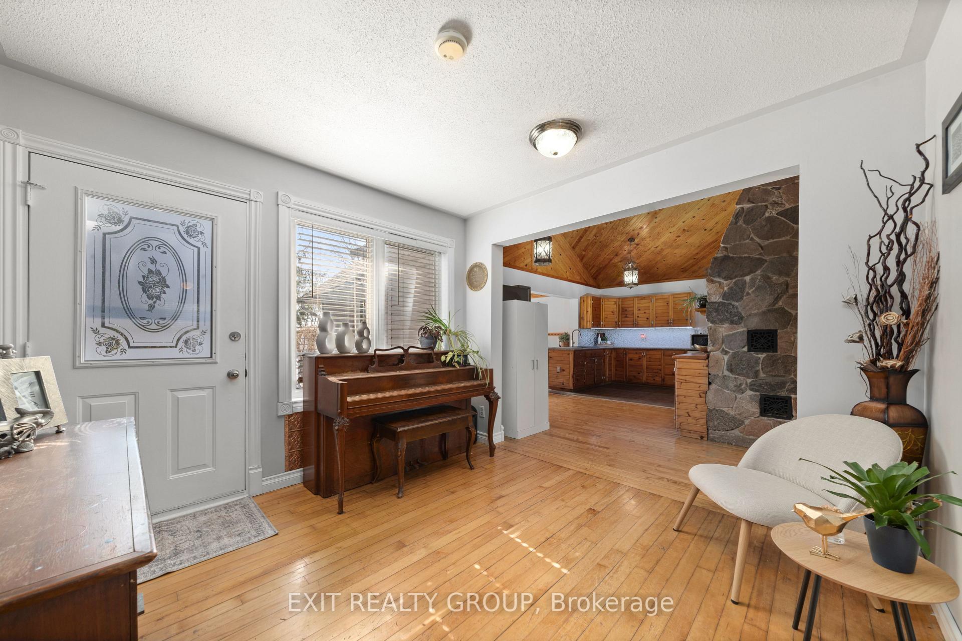 Photo 12 of 652 Scriver Road, Brighton, Rural Brighton — HOMEH