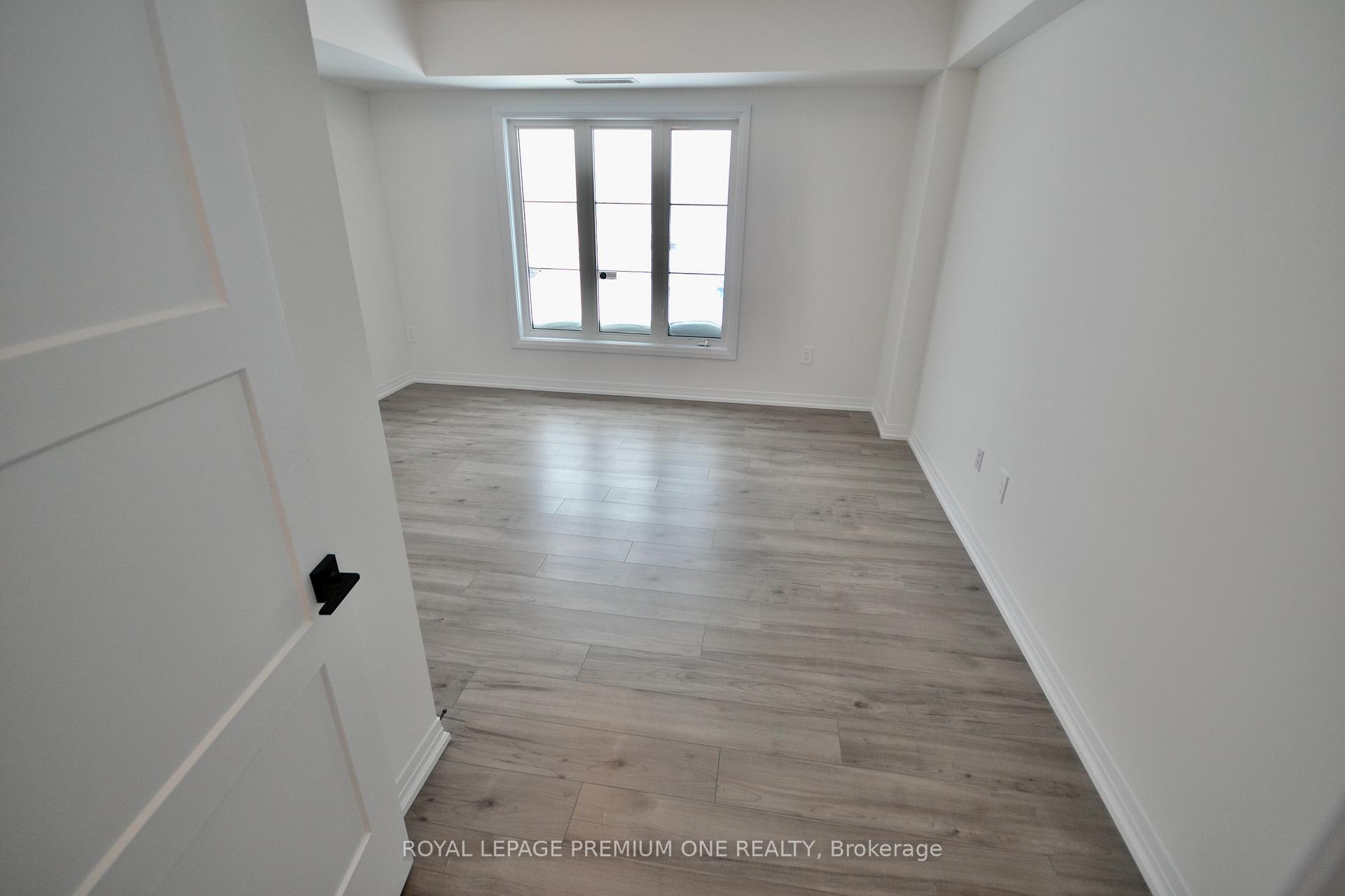 Photo 24 of Unit 512, 15 Kneeshaw Drive, Barrie, Rural Barrie Southeast — HOMEH