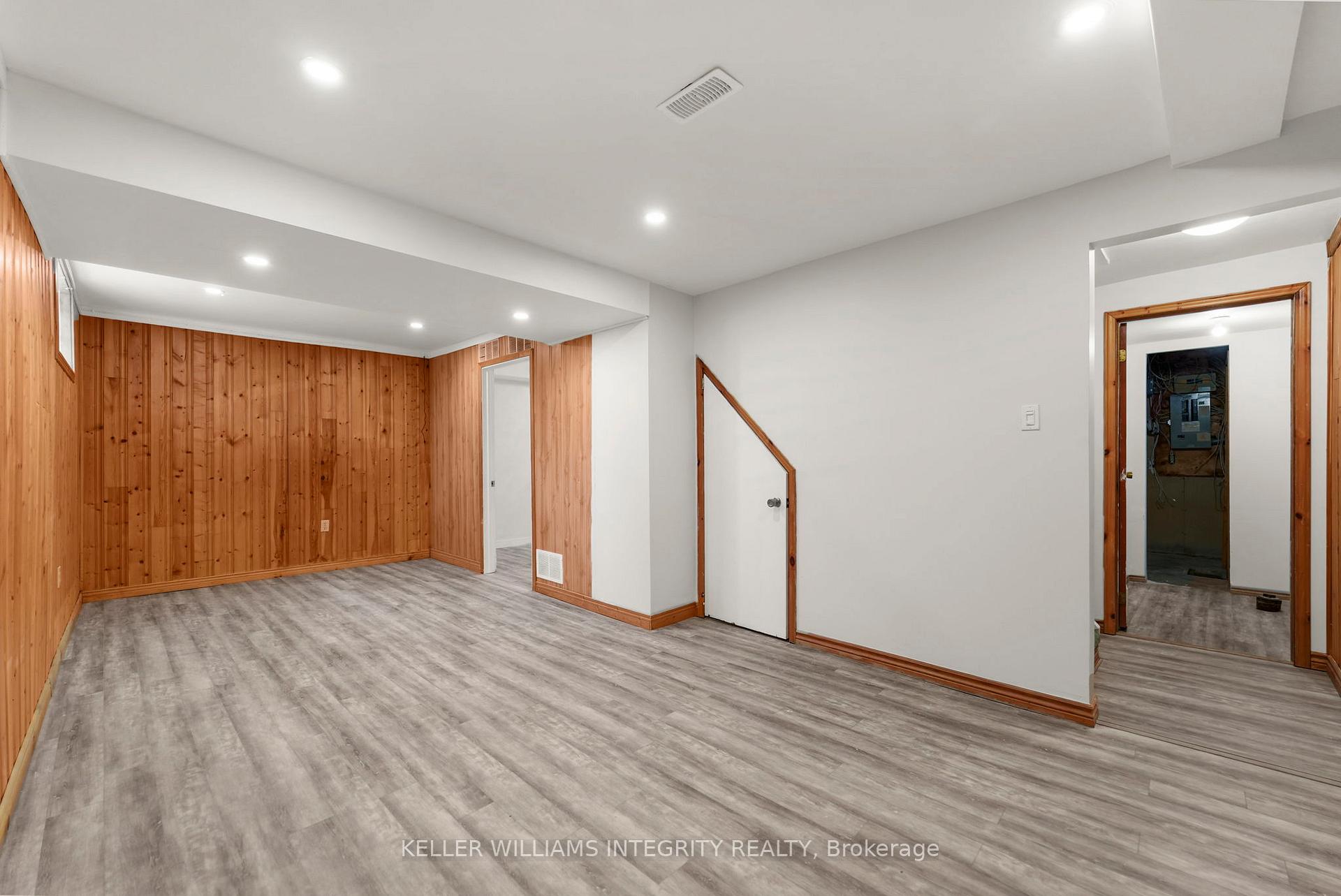 Photo 63 of 44 Poole Creek Crescent, Ottawa, Fringewood — HOMEH